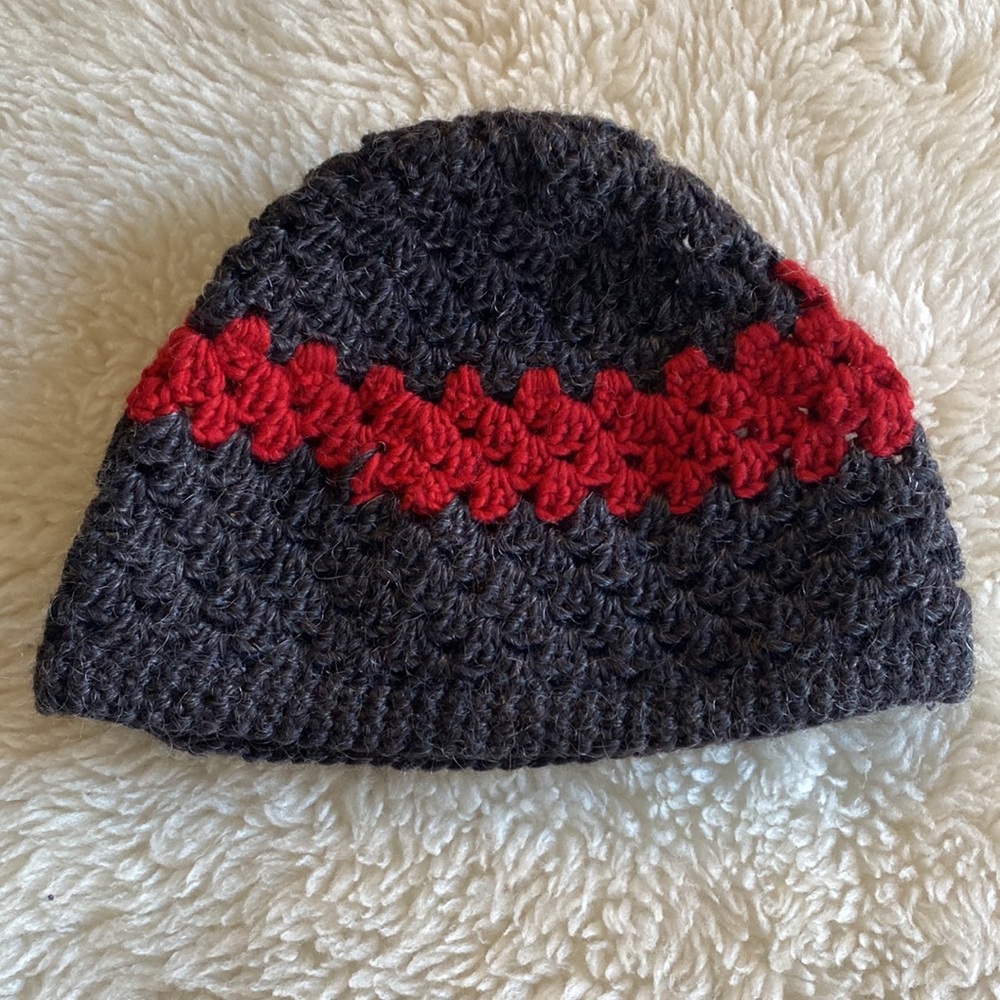 Hand Knit Hat Beanie Shades Of Red & Gray Women's Men's